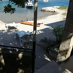 شقة Roki Rogacic