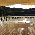 Apartman Roki *